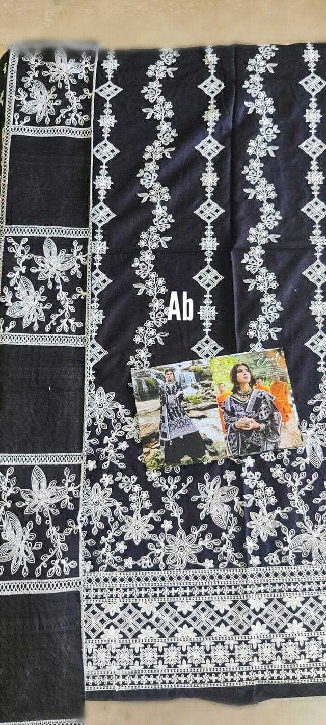 img_image_lawnkari_lawn_awwal_boutique