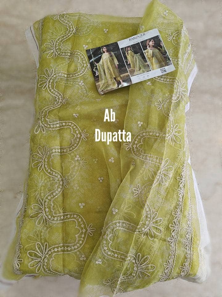 img_baroque_exclusives_lawn_awwal_boutique