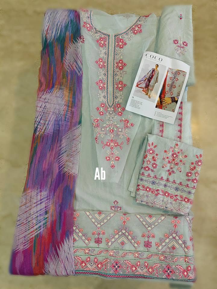 img_coco_by_zara_shahjahan_lawn_23_awwal_boutique