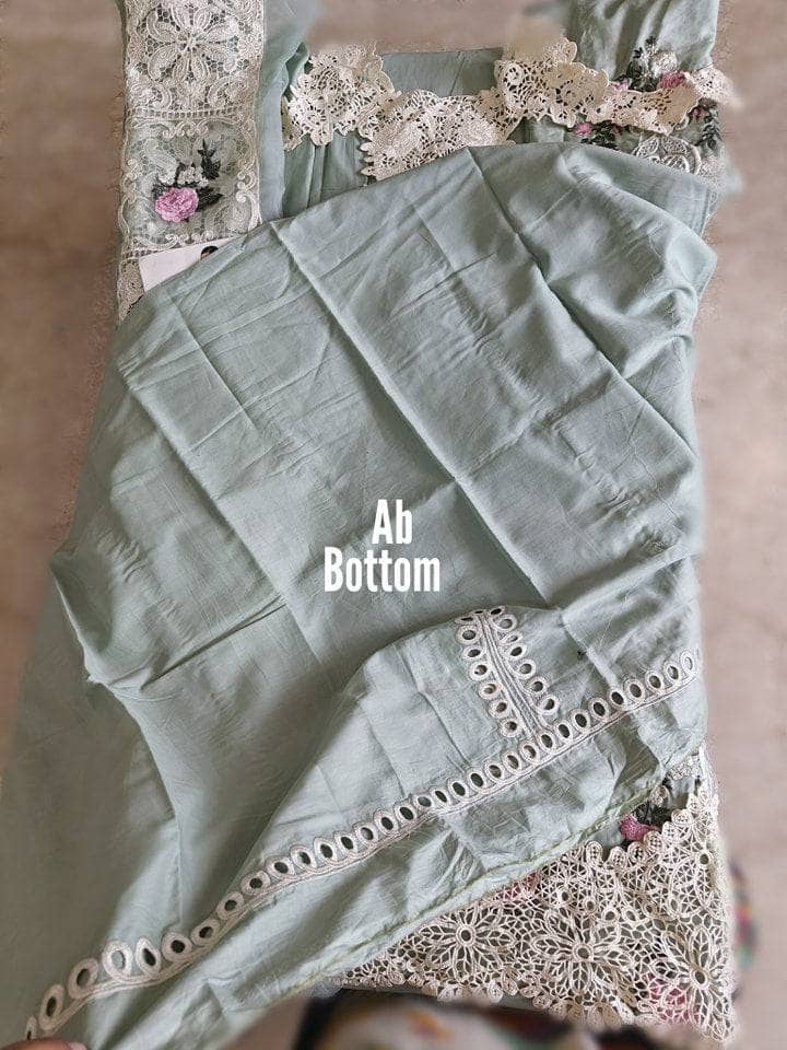 img_open_pic_crimson_law_23_awwal_boutique