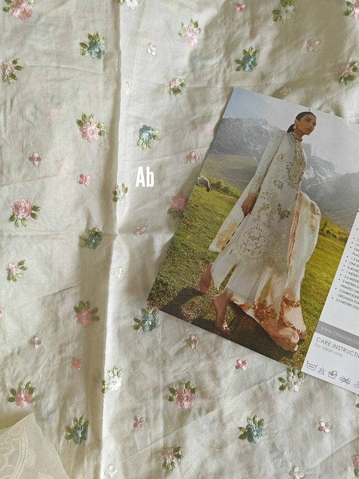 img_open_pic_crimson_lawn_23_awwal_boutique