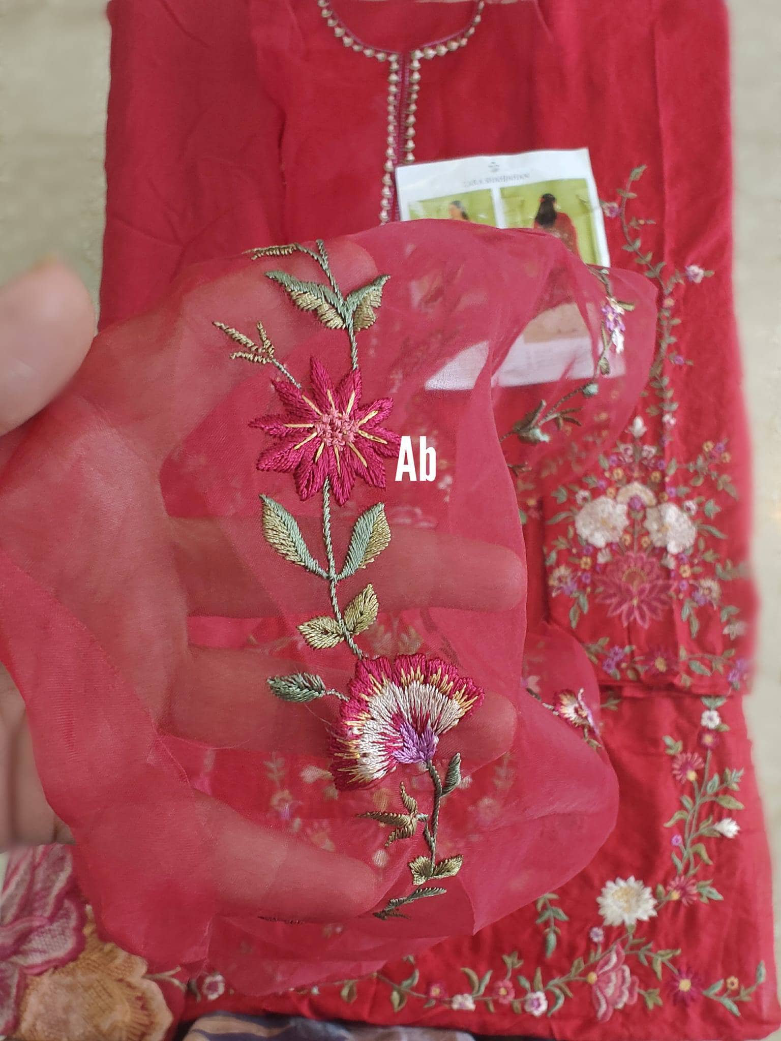 img_zara_shahjahan_lawn_23_awwal_boutique