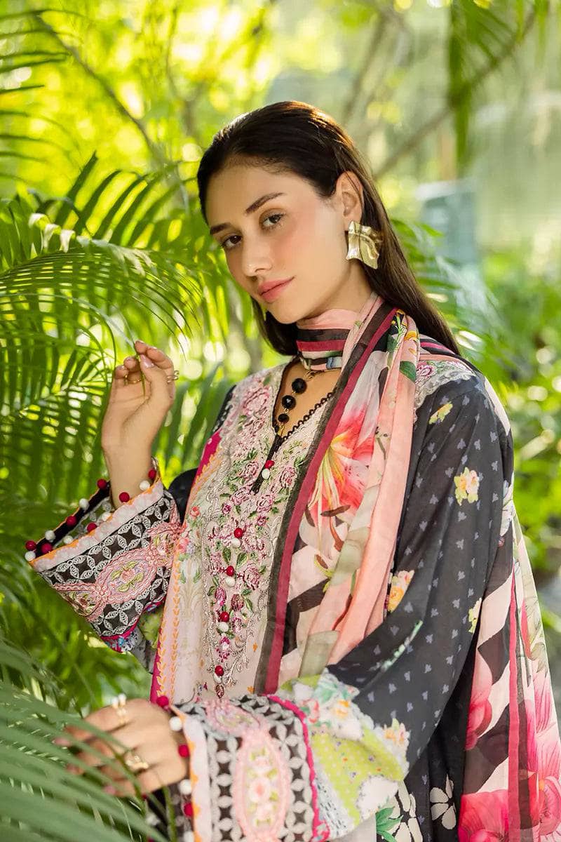 img_roheenaz_lawn_awwal_boutique