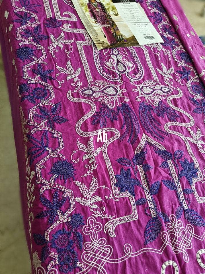 img_elan_lawn_23_awwal_boutique