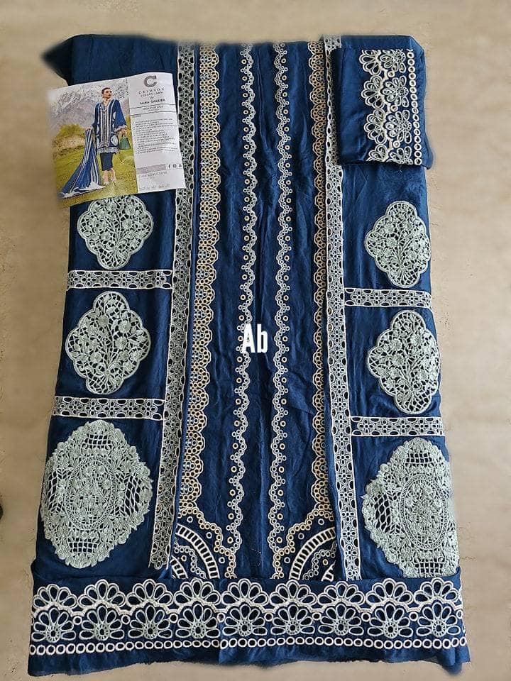 img_crimson_lawn_saira_shakira-awwal_boutique