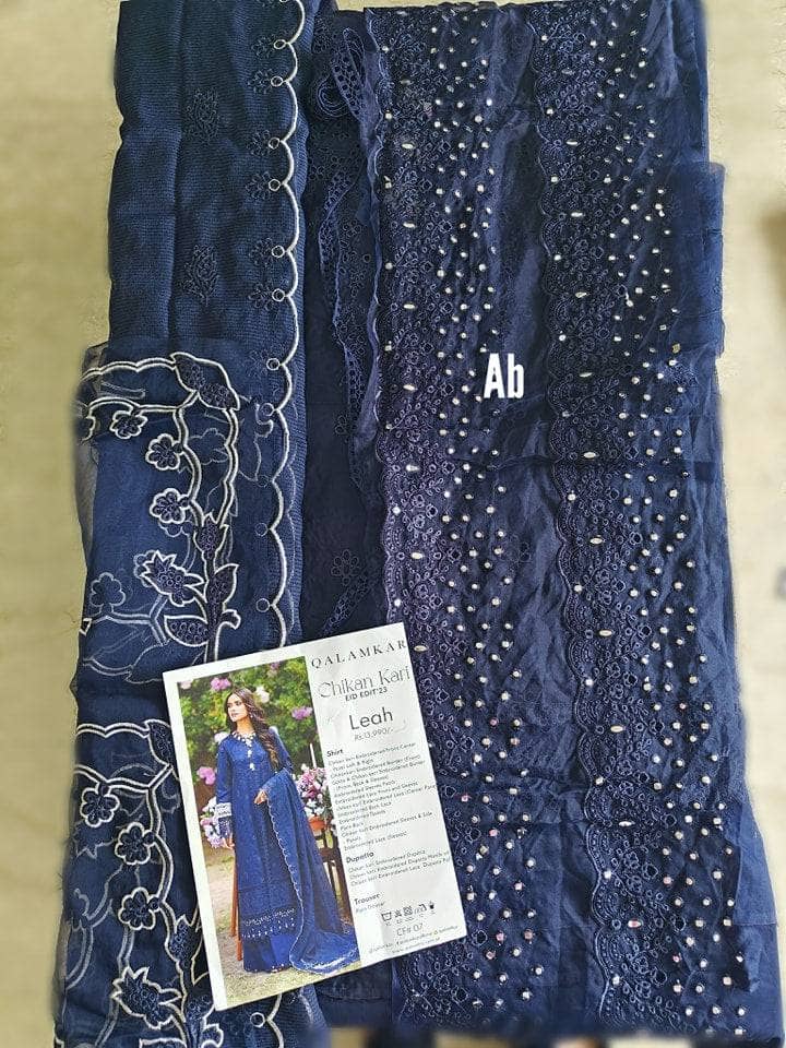 img_open_pic_qalamkar_chikankari_lawn_23_awwal_boutique