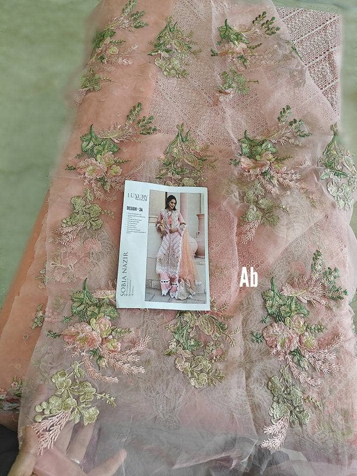 img_open_pic_sobia_nazir_lawn_23_awwal_boutique