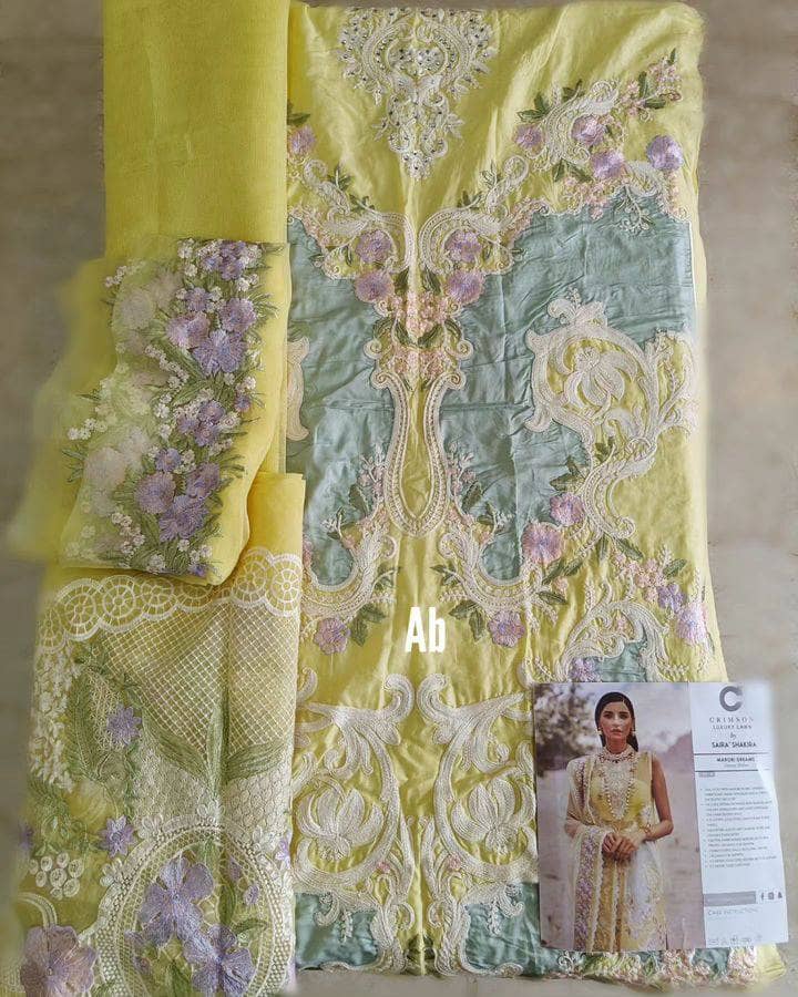 img_crimson_lawn_23_awwal_boutique