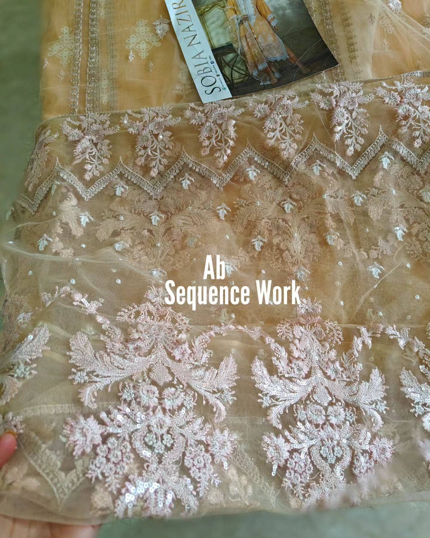 img_sobia_nazir_lawn_23_awwal_boutique