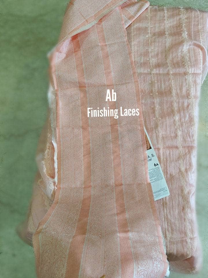 img_maria_b_lawn_23_awwal_boutique