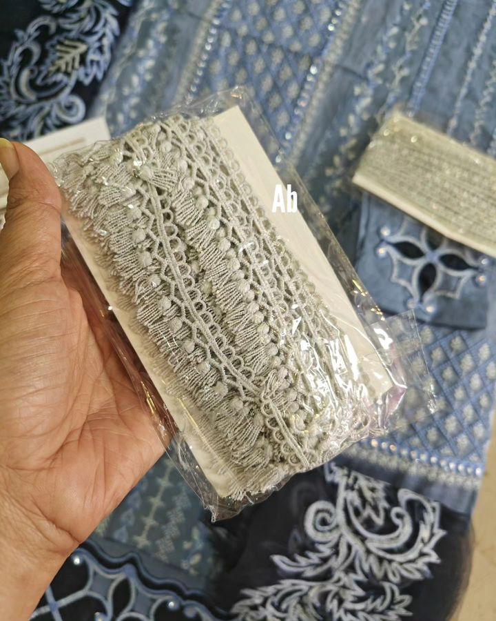 img-mushq-broadway-awwal-boutique