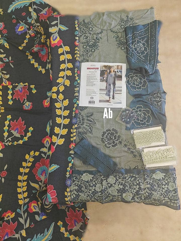 img_mushq_broadway_awwal_boutique