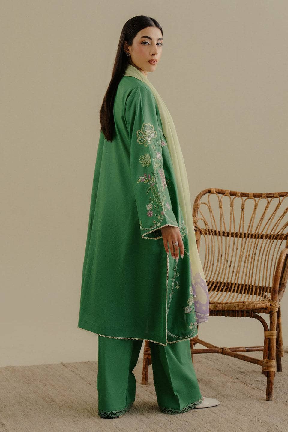 img_zara_shahjahan_coco_edit_2_awwal_boutique