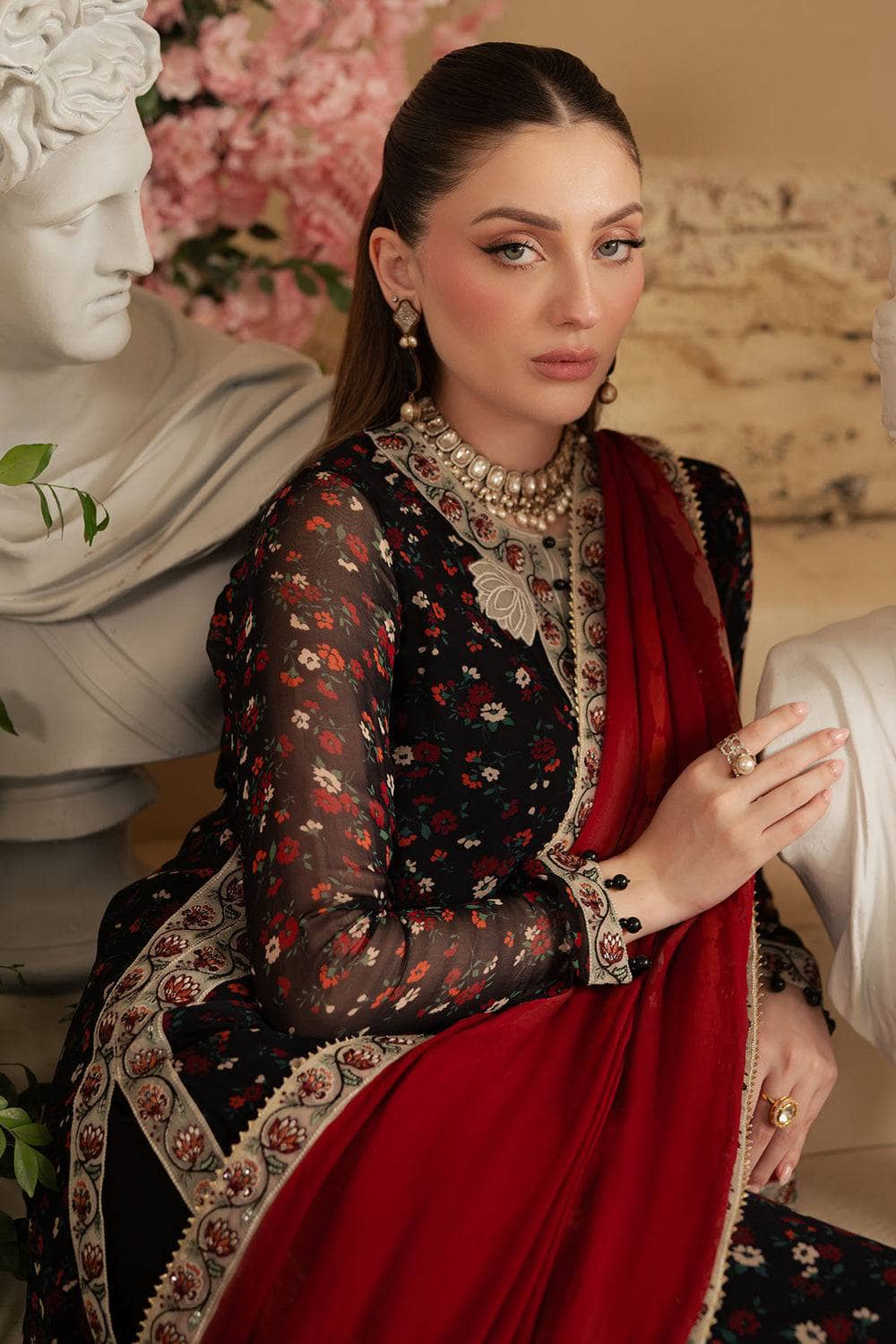 img_nureh_amaya_luxury_formals_awwal_boutique