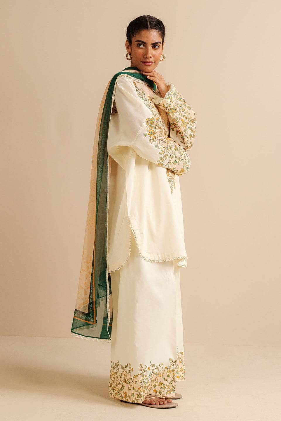 img_coco_prints_by_zara_shahjahan_awwal_boutique