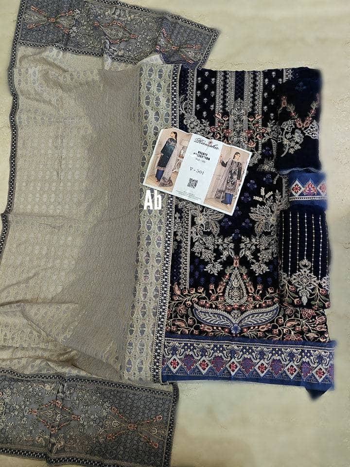 img_ramsha_velvet_awwal_boutique