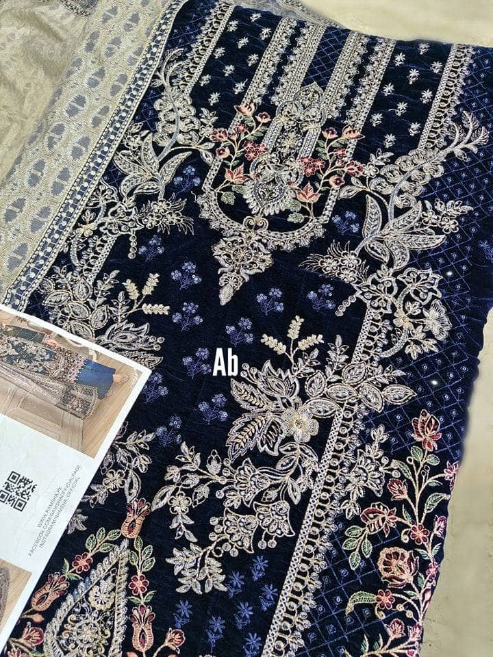 img_ramsha_velvet_awwal_boutique