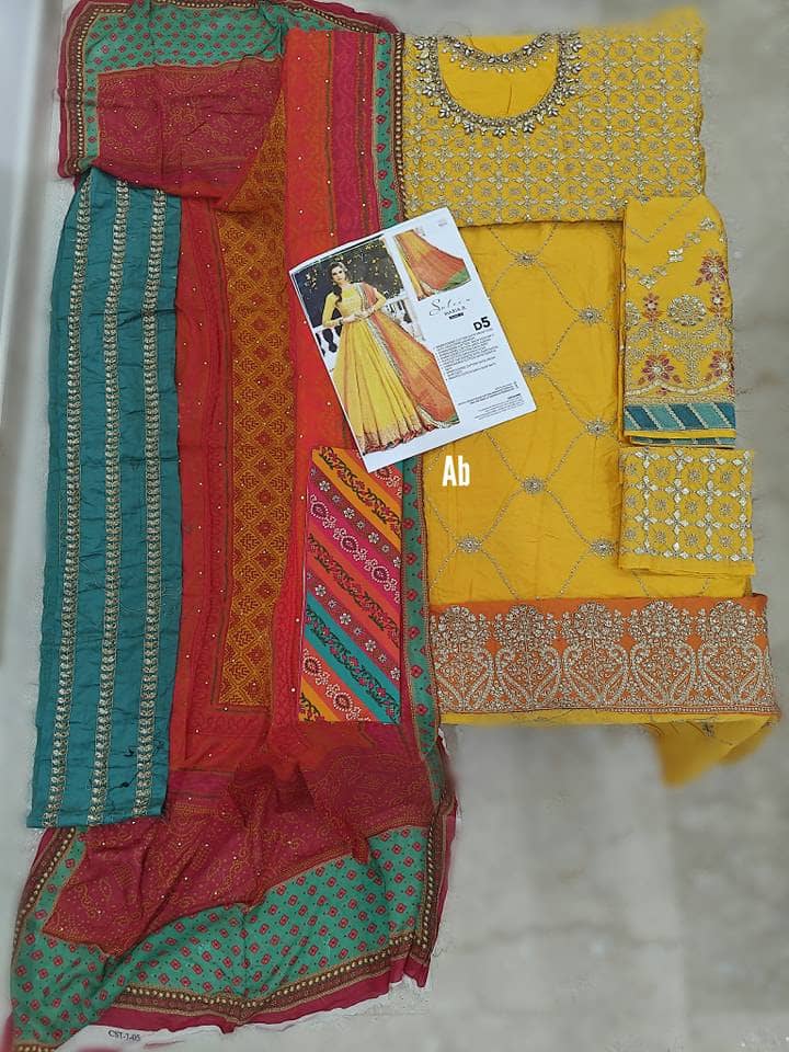 img_maria_b_sateen_open_pic_awwal_boutique