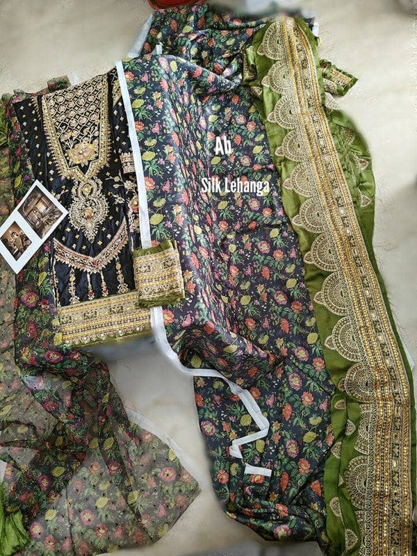 img_open_pic_zarlish_by_mohsin_naveed_ranjha_awwal_boutique