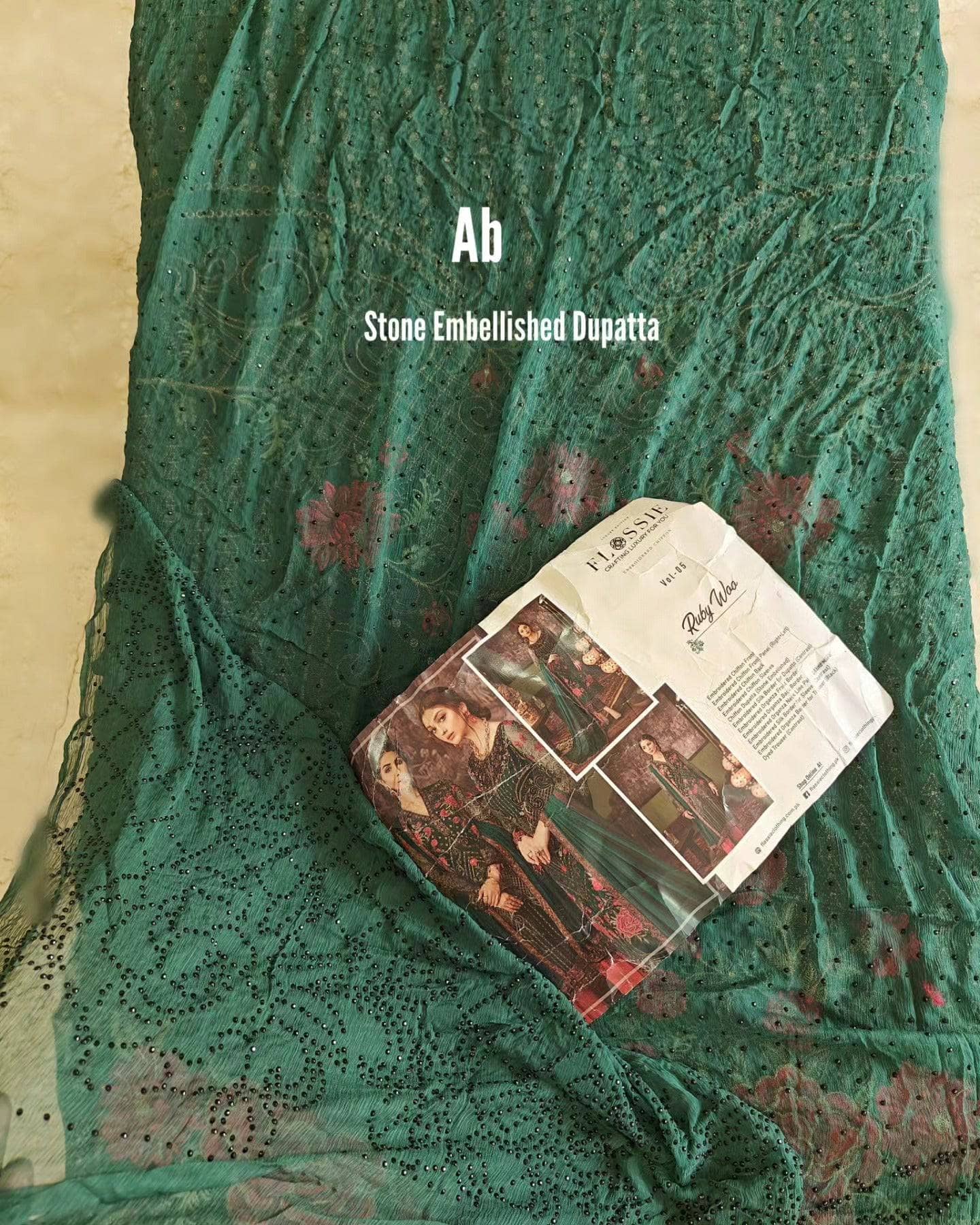 img_flossie_chiffon_awwal_boutique