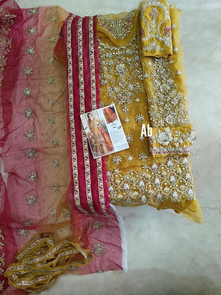 img_open_pic_maria_b_mbroidered_awwal_boutique