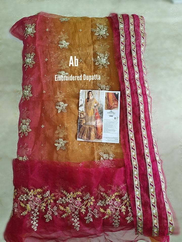 img_open_pic_maria_b_mbroidered_awwal_boutique