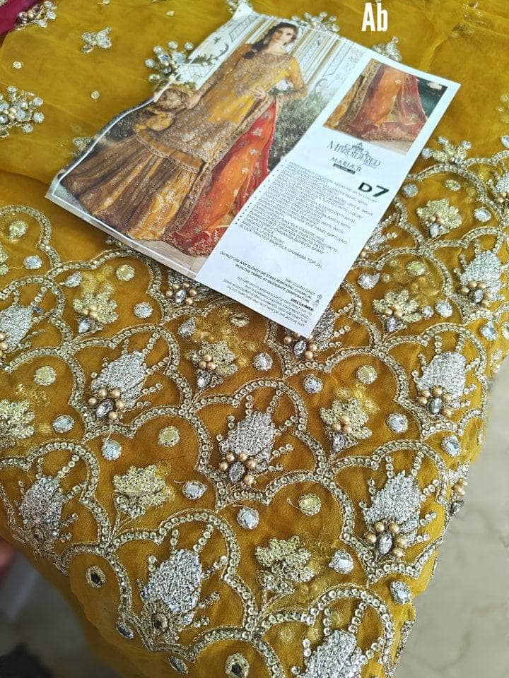 img_open_pic_maria_b_mbroidered_awwal_boutique