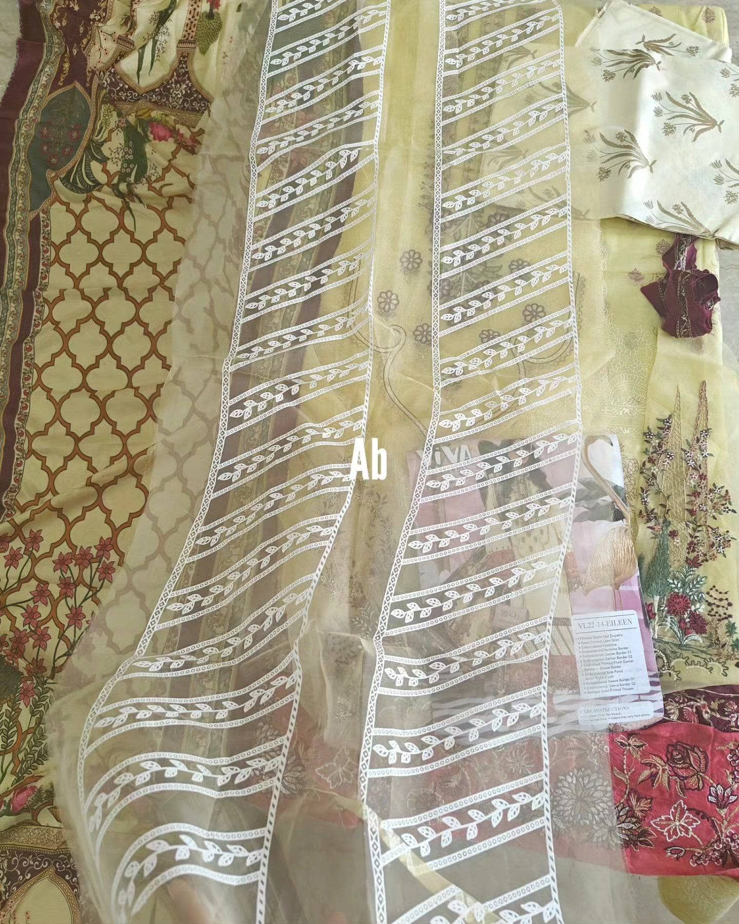 img_anaya_lawn_sale_awwal_boutique