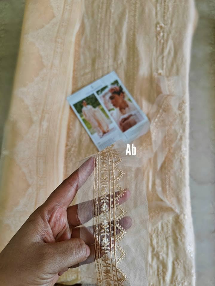 img_zara_shahjahan_lawn_24_awwal_boutique