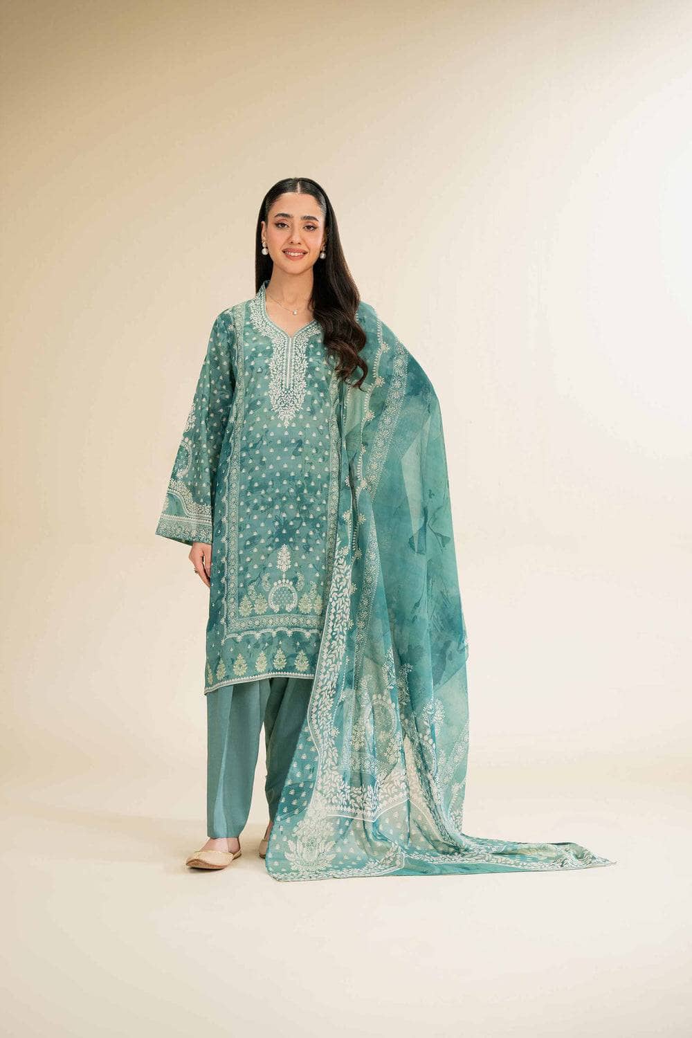 img_nishat_lawn_awwal_boutique