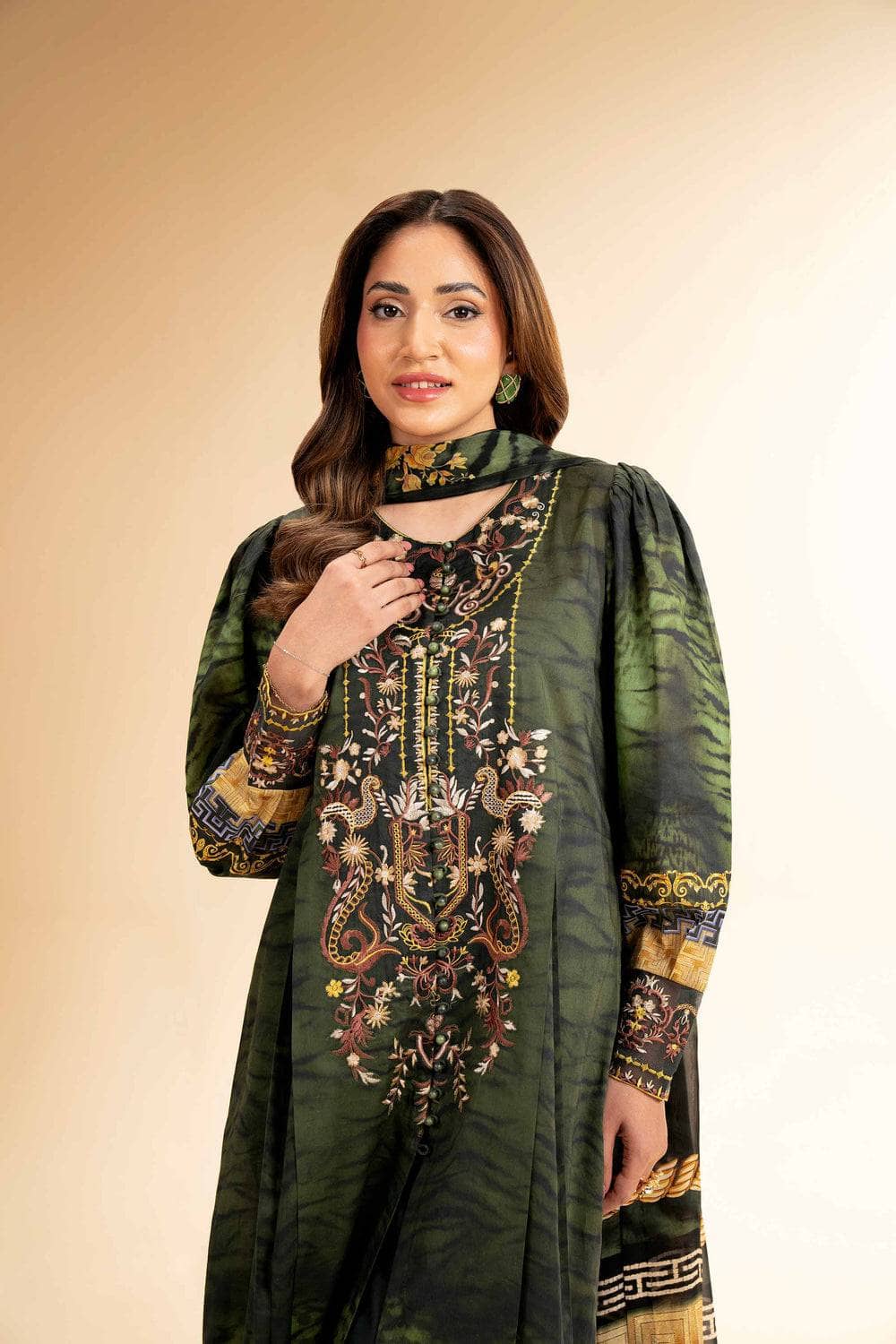 img_nishat_lawn_awwal_boutique