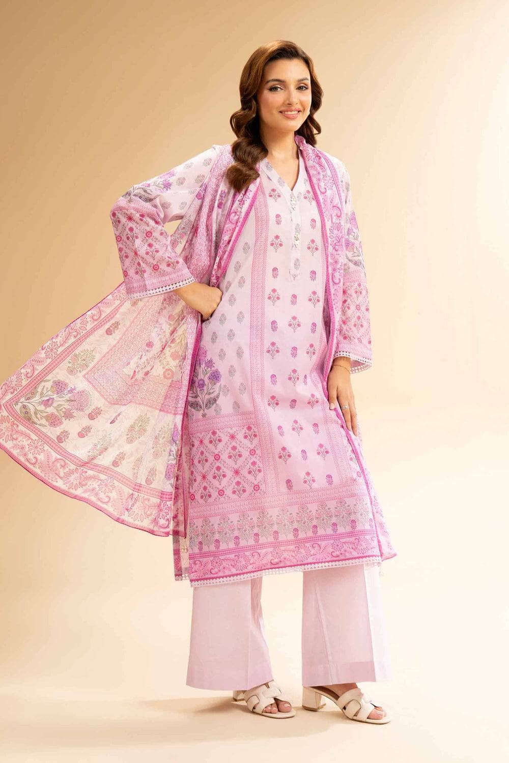 img_nishat_lawn_awwal_boutique