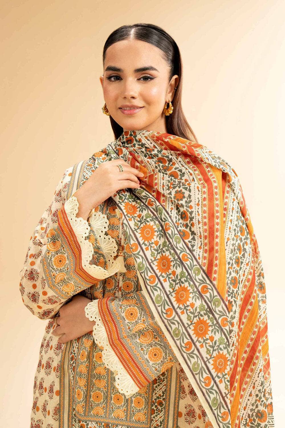 img_nishat_lawn_awwal_boutique