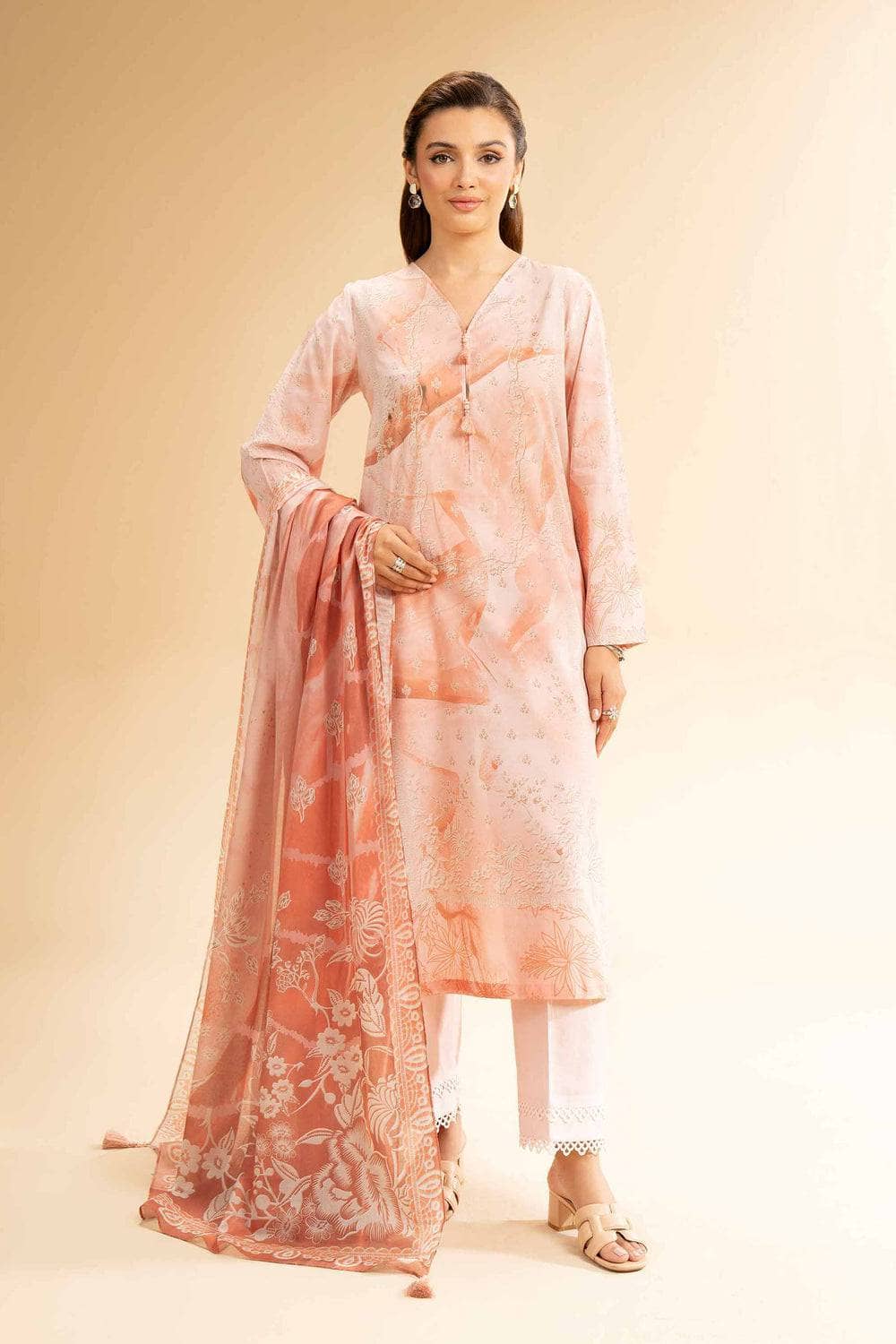 img_nishat_lawn_awwal_boutique