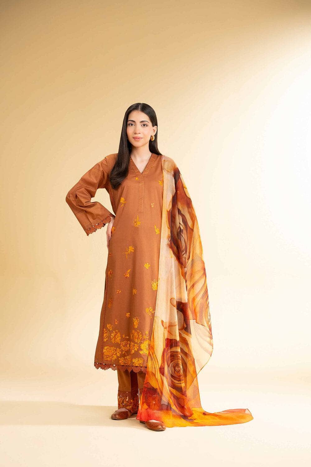 img_nishat_lawn_awwal_boutique