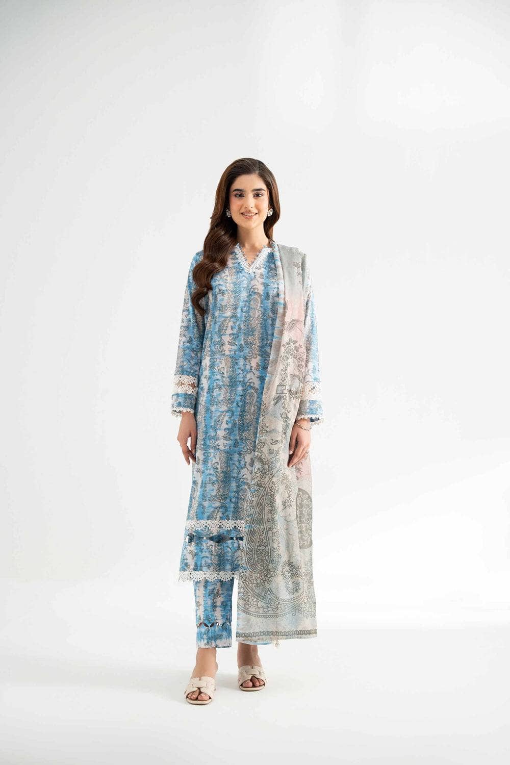 img_nishat_lawn_awwal_boutique