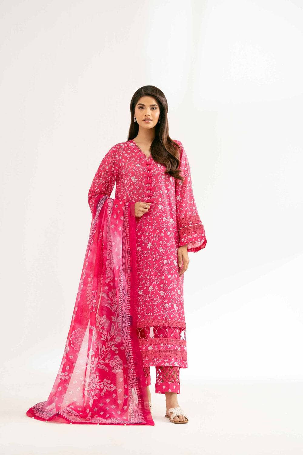 img_nishat_lawn_awwal_boutique