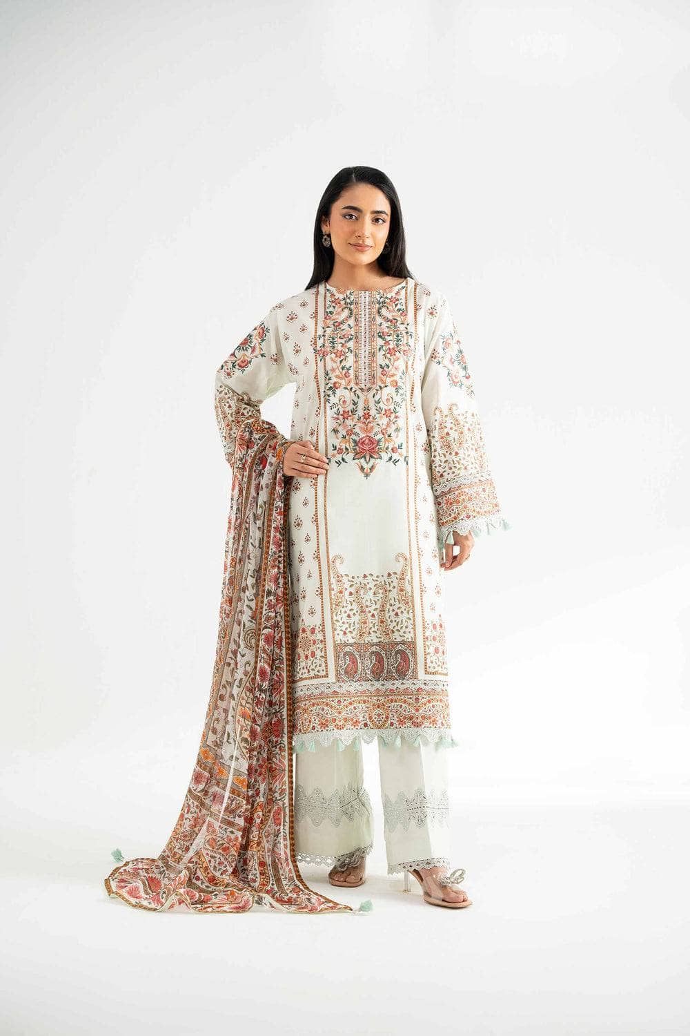 img_nishat_lawn_awwal_boutique