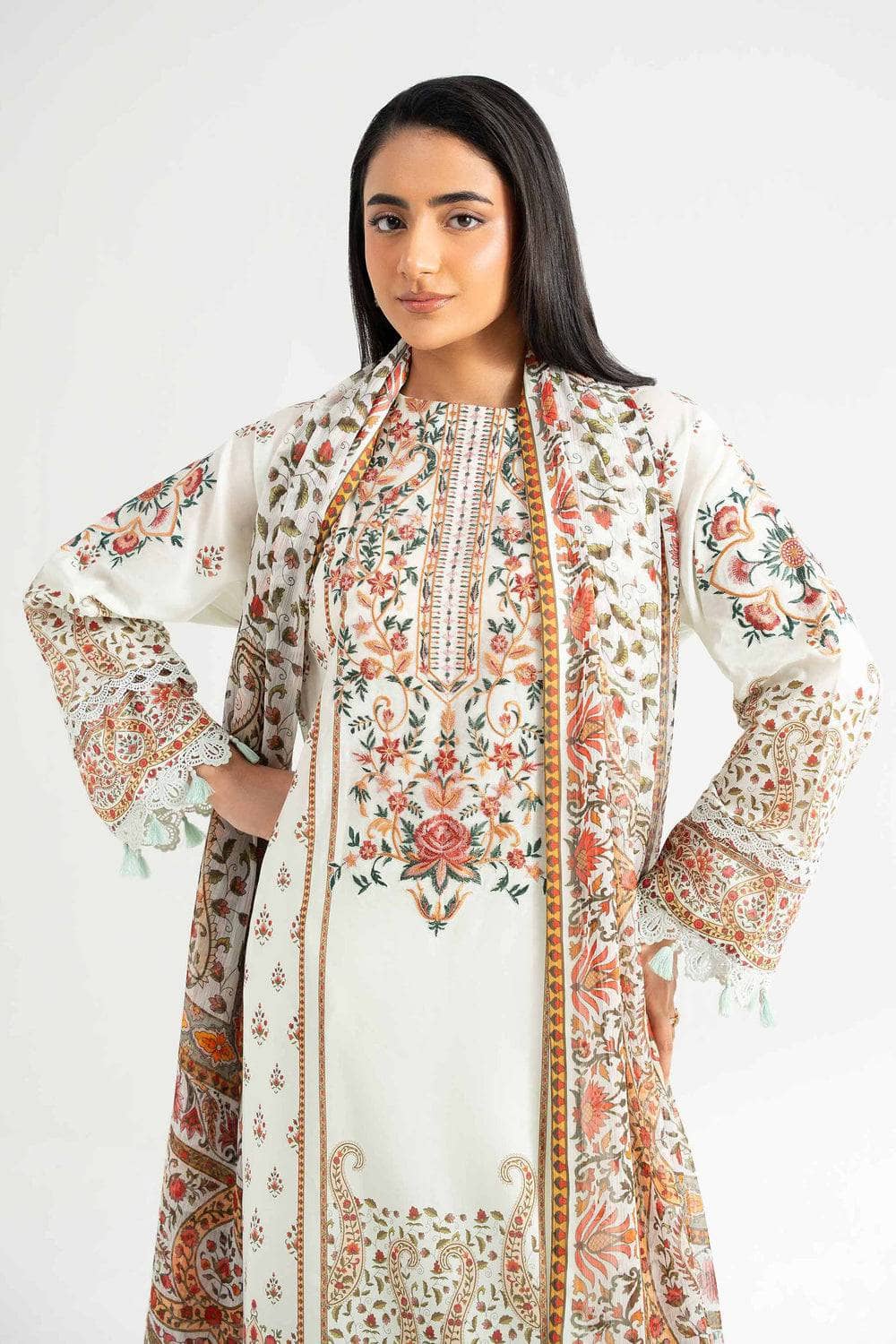 img_nishat_lawn_awwal_boutique