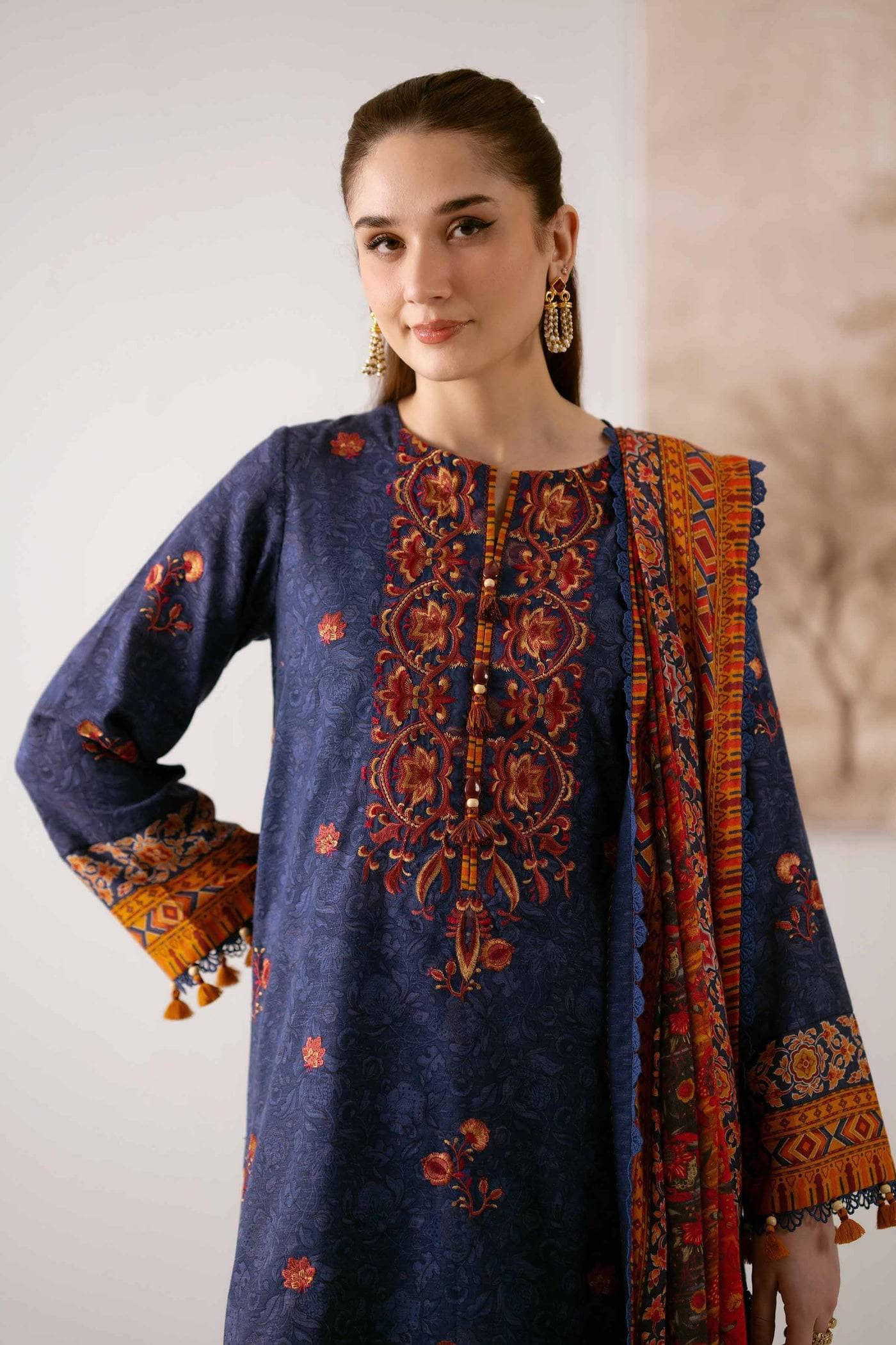 img_nishat_winter_awwal_boutique