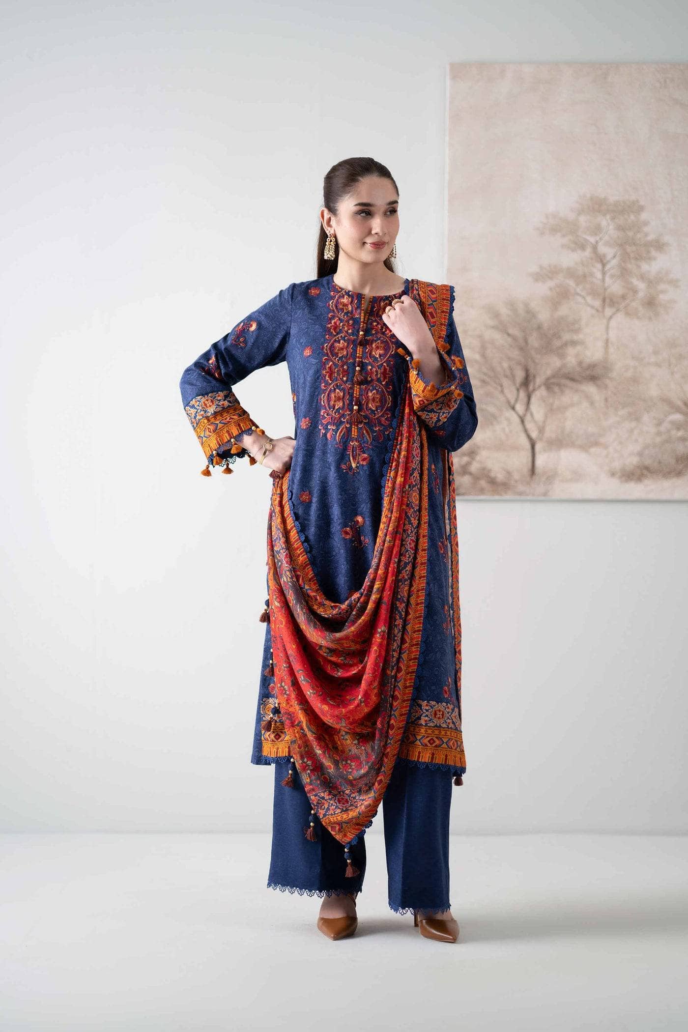 Nishat Winter 25/Digital Printed Embroidered Suit - 42502711/Karandi