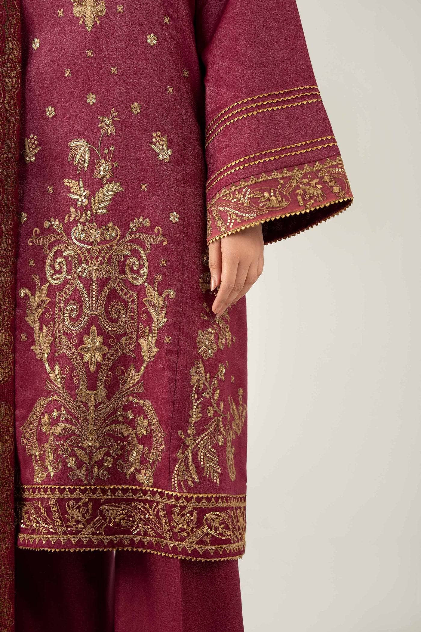 Nishat Winter 25/Embroidered Suit - 42502729/Moon Light