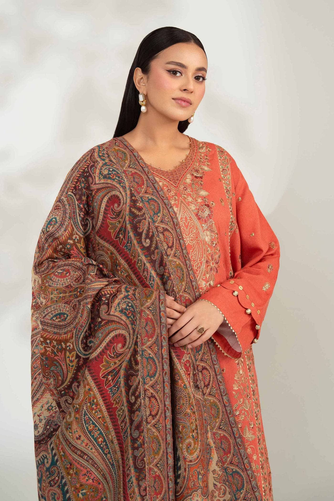 Restocked/Nishat Winter 25/Embroidered Suit - 42503677/Karandi