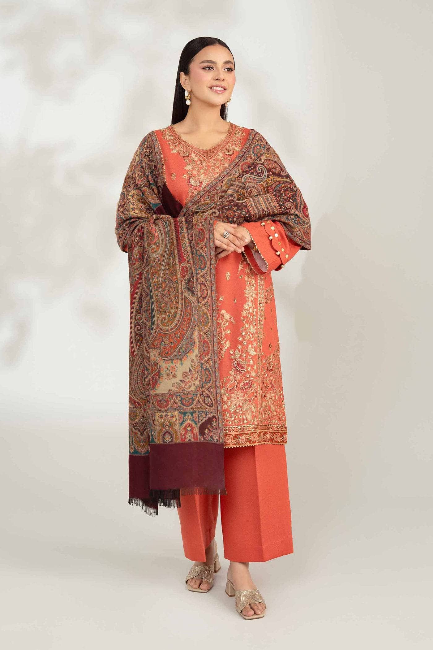 Restocked/Nishat Winter 25/Embroidered Suit - 42503677/Karandi