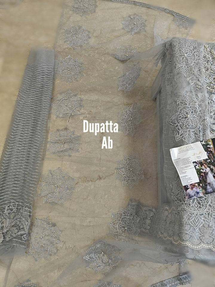 img_open_pic_mushq_trousseau_de_luxe_formal_wedding_awwal_boutique