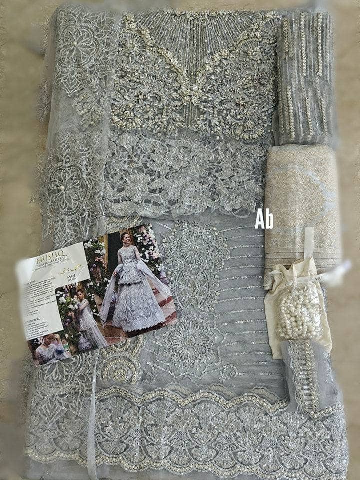 img_open_pic_mushq_trousseau_de_luxe_formal_wedding_awwal_boutique