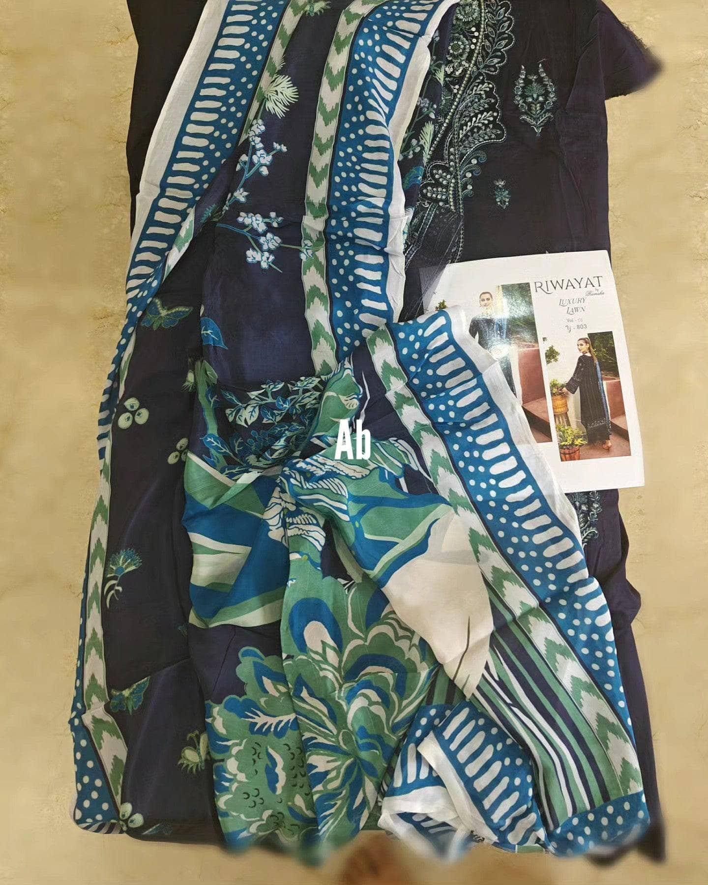 img_ramsha_riwayat_open_pic_awwal_boutique