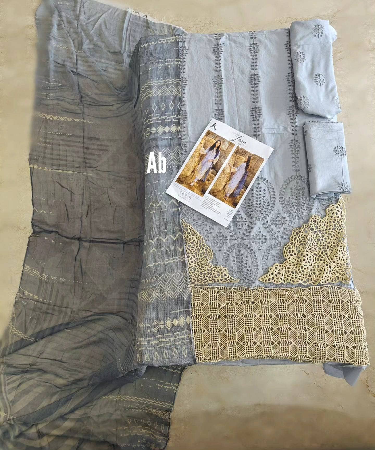 Adans Libas Hafzah Zia Lawn 24