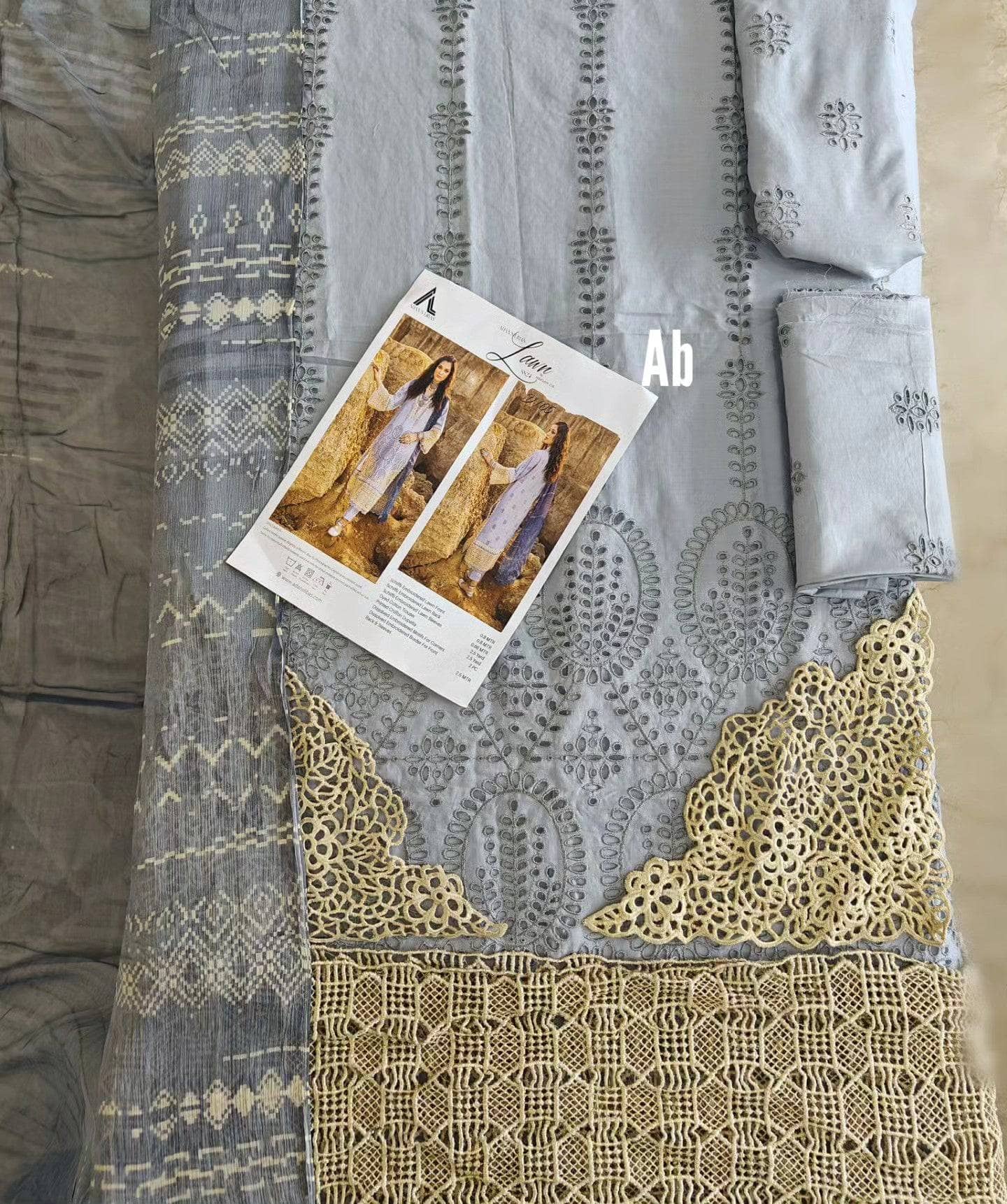 Adans Libas Hafzah Zia Lawn 24