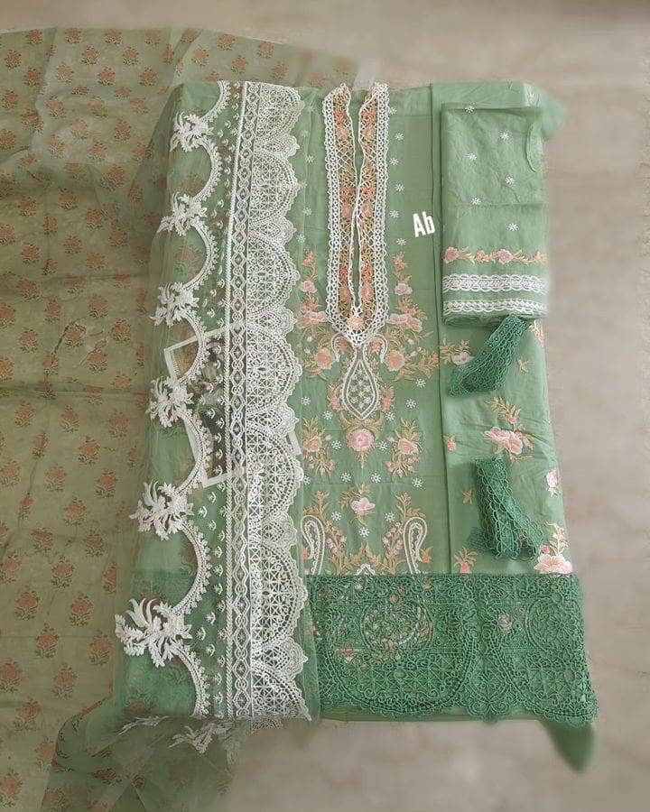 img_open_pic_sobia_nazir_lawn_23_awwal_boutique